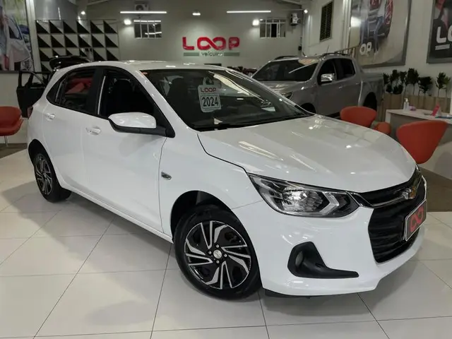 Carro Chevrolet Onix 2024 1.0