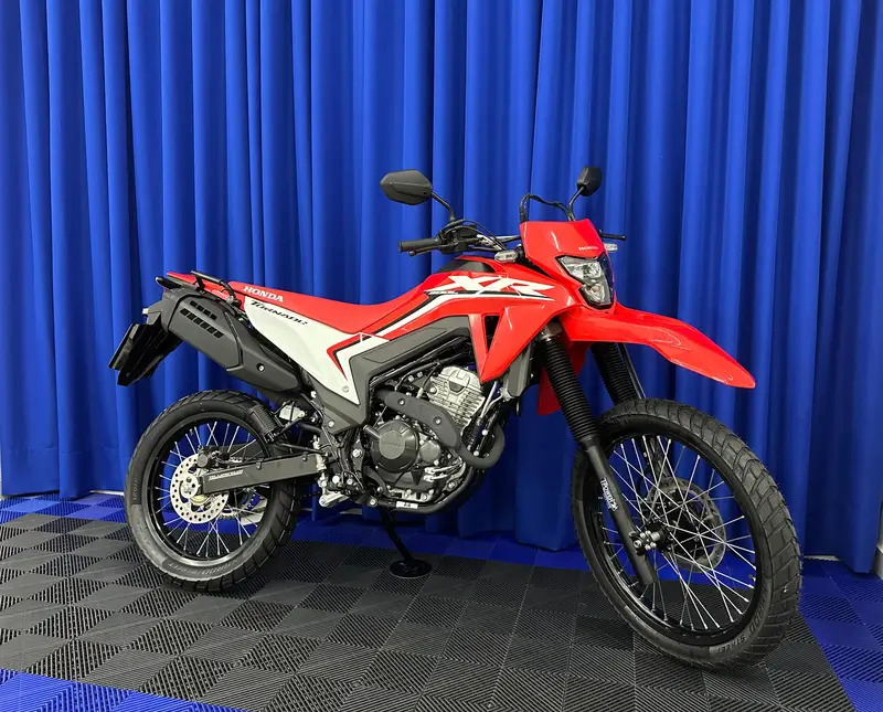 Honda XR 300L Tornado