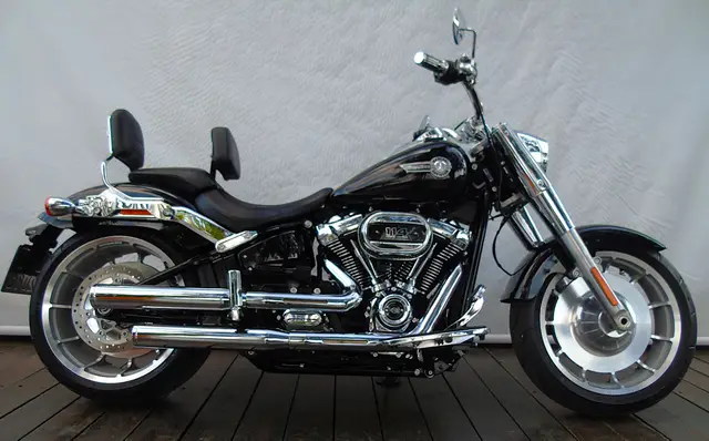 Carro Harley-Davidson Fat Boy FLFBS 2022 FAT BOY 114
