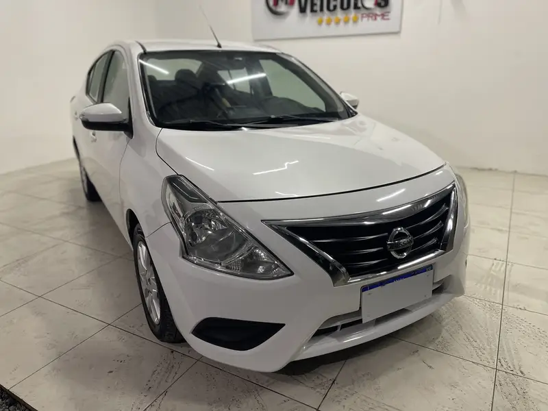 Nissan 1.6 16V SV FlexStart CVT (Flex)