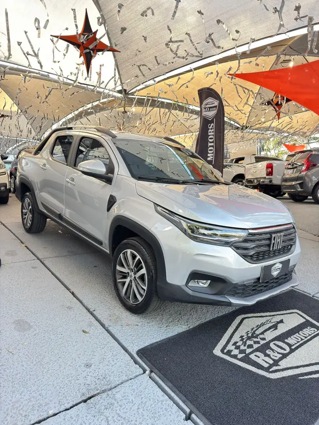 Carro Fiat Strada 2023 Volcano 1.3 CD AT (Flex)