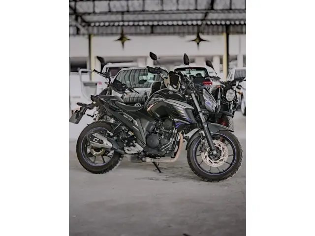 Moto Yamaha Fazer FZ25 2023 Pantera Negra