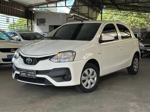 Carro Toyota Etios 2018 X 1.3 (Flex)