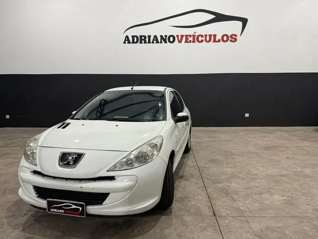 Carro Peugeot 207 2014 Hatch Active 1.4 (Flex)