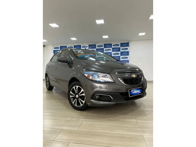 Carro Chevrolet Onix 2015 1.4 LTZ SPE/4