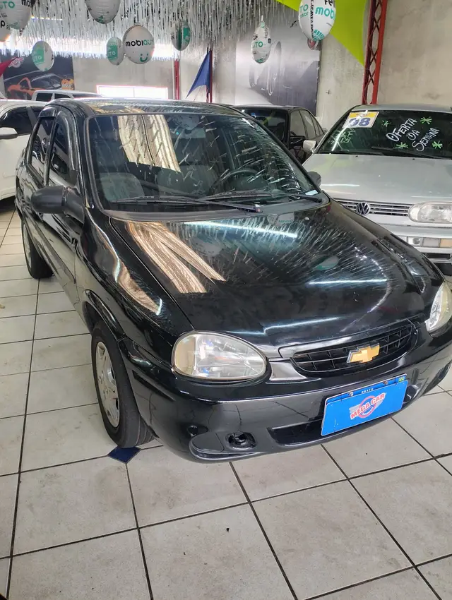 Carro Chevrolet Classic 2010 Life 1.0 VHCE (Flex)