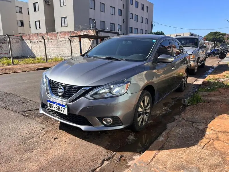 Nissan SV 2.0 16V CVT (Flex)