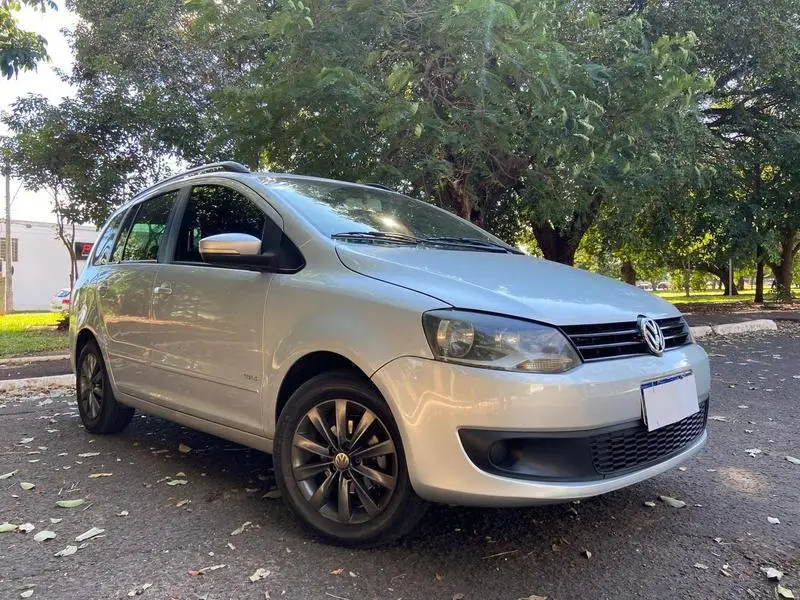 Volkswagen 1.6 8V Trend (Flex)