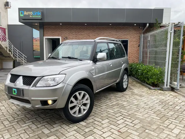 Carro Mitsubishi Pajero TR4 2012 2.0 16V 4X4 (Flex) (Aut)