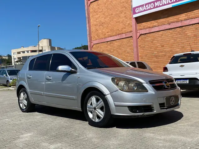Carro Chevrolet Vectra GT 2008 2.0 8V (Flex)