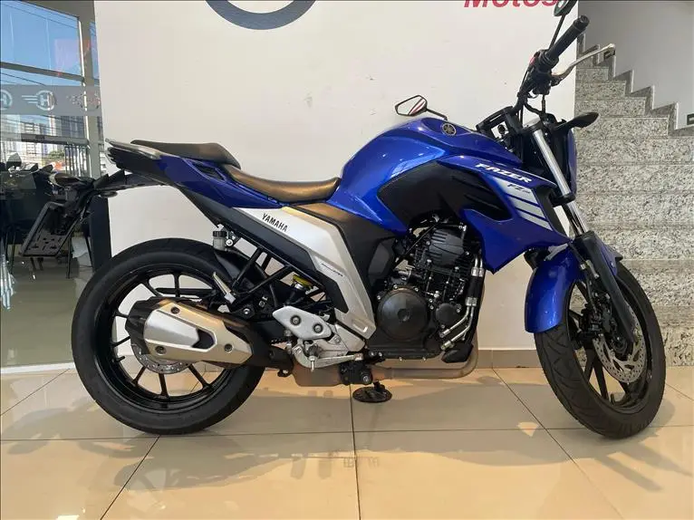 Yamaha Fazer FZ25 ABS