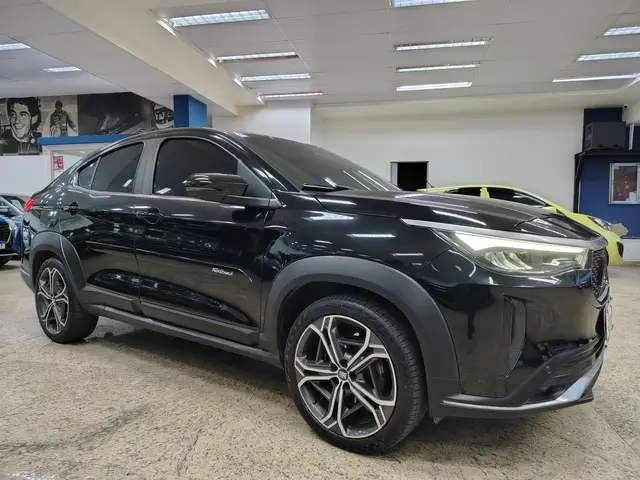 Carro Fiat Fastback 2023 Impetus Turbo 200 (Flex) (Aut)