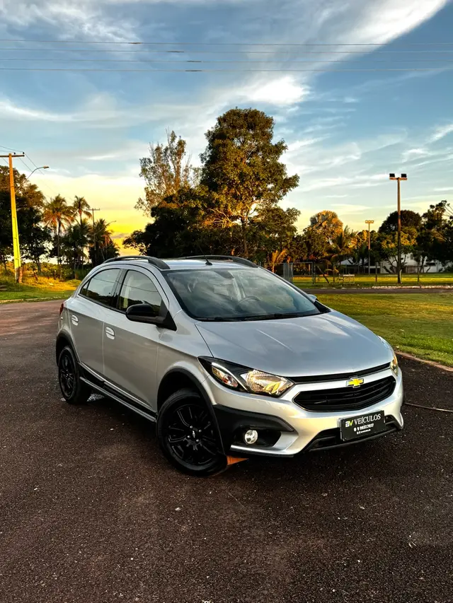 Carro Chevrolet Onix 2019 Activ 1.4 (Aut.)