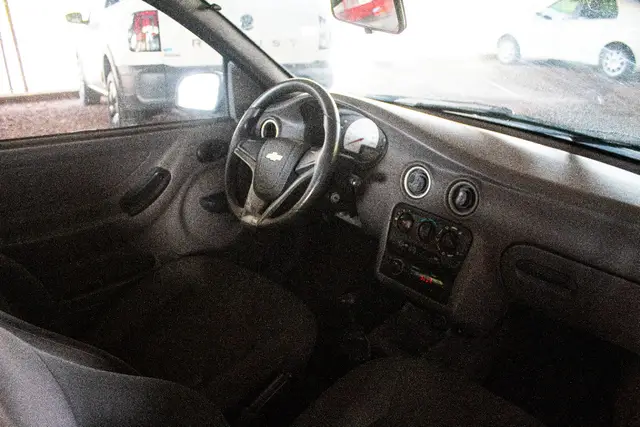 Carro Chevrolet Celta 2001 1.0