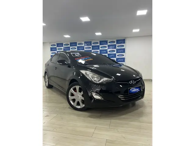 Carro Hyundai Elantra 2012 Sedan 1.8 GLS (aut)