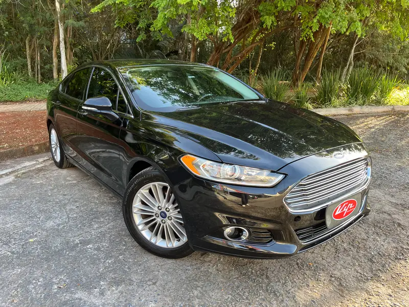 Ford 2.0 EcoBoost Titanium FWD (Aut)