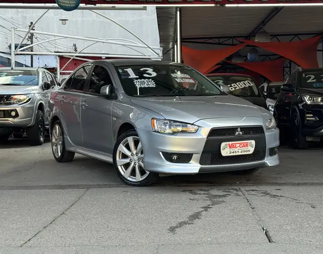 Carro Mitsubishi Lancer 2013 2.0 16V