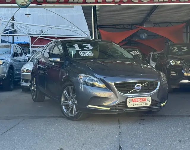 Carro Volvo V40 2013 T4 Dynamic