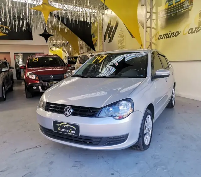 Carro Volkswagen Polo Sedan 2014 1.6 8V (Flex)