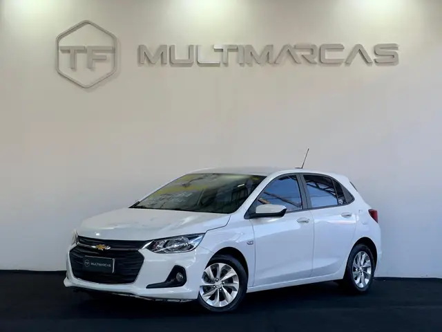 Carro Chevrolet Onix Plus 2020 1.0 LTZ Turbo (Flex)