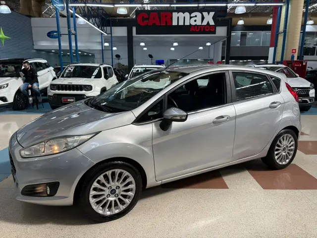 Carro Ford New Fiesta Hatch 2015 New Fiesta Titanium 1.6 16V PowerShift