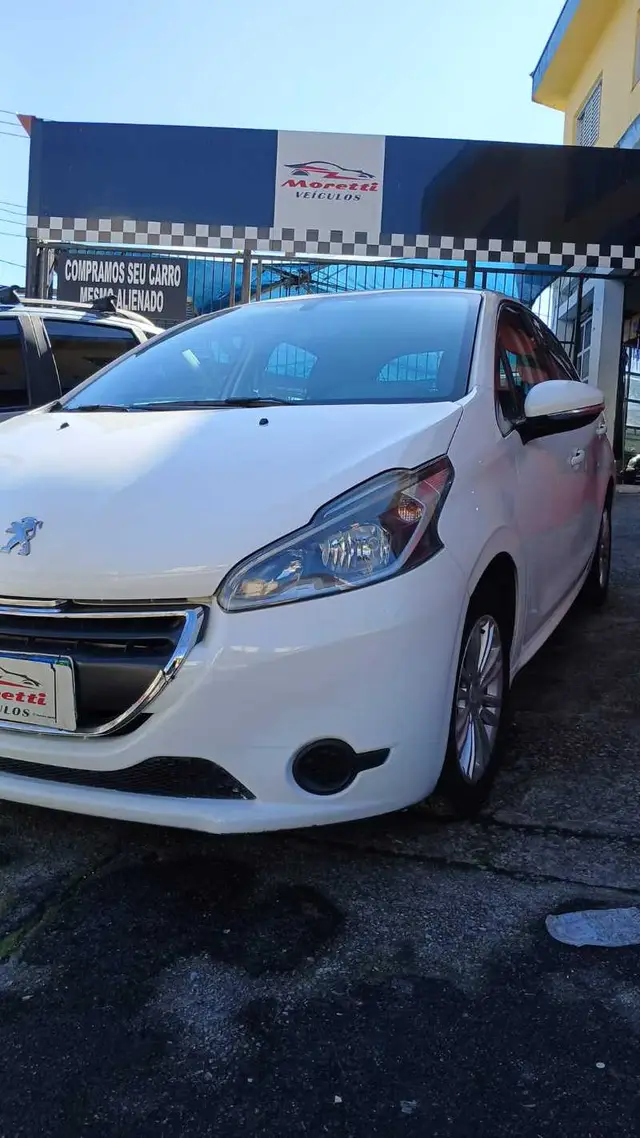 Carro Peugeot 208 2017 Active Pack 1.2 12V (Flex)