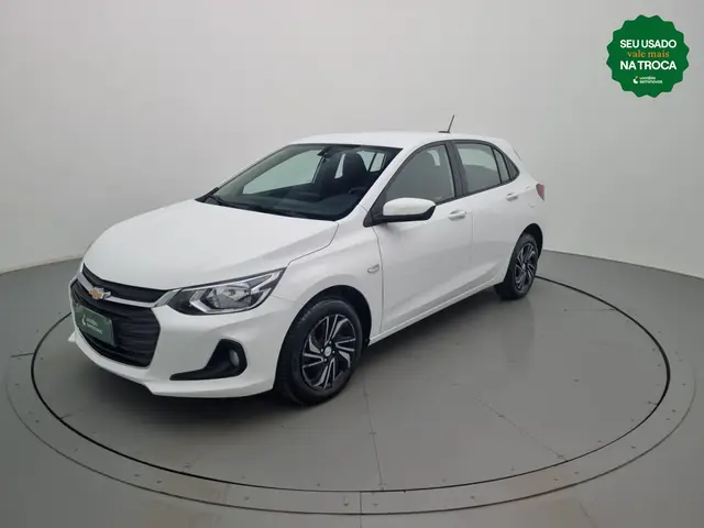 Carro Chevrolet Onix Plus 2024 LT 1.0