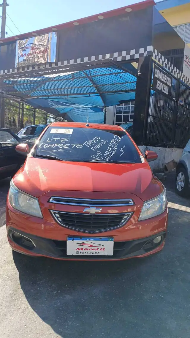 Carro Chevrolet Onix 2013 1.4 LTZ SPE/4