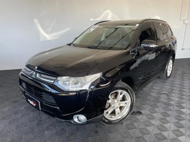 Carro Mitsubishi Outlander 2014 2.0 16V CVT