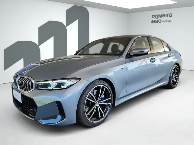 Carro BMW 320i 2023 M Sport 2.0 Turbo (Aut.)