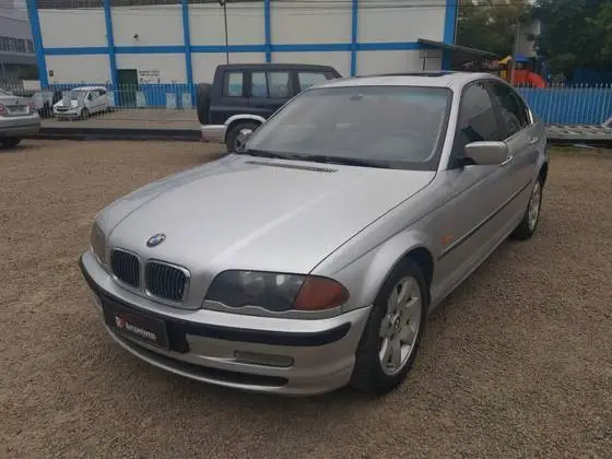Carro BMW 323i 2000 323ia 2.5 24V Confort