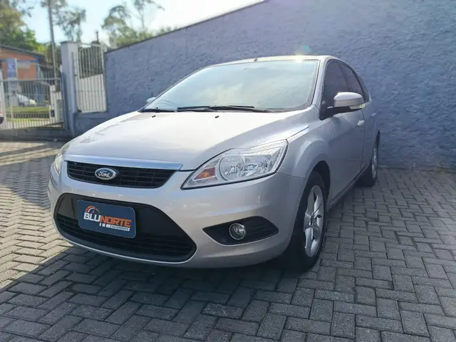 Carro Ford Focus Hatch 2013 1.6 16V Flex Mec. 5p