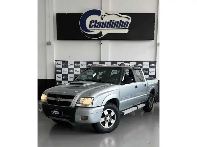Carro Chevrolet S10 Cabine Dupla 2011 S10 Executive 4x2 2.4 (Flex) (Cab Dupla)