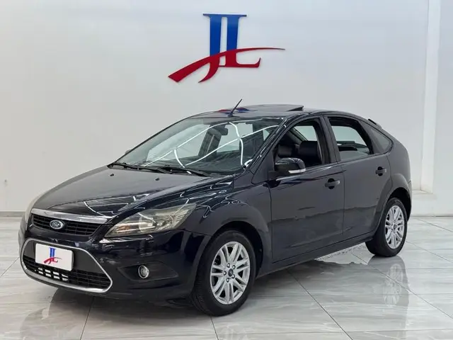 Carro Ford Focus Hatch 2011 Ghia 2.0 16V (Flex) (Aut)