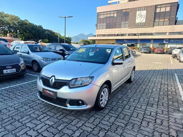 Carro Renault Sandero 2016 Expression 1.6 8V (Flex)