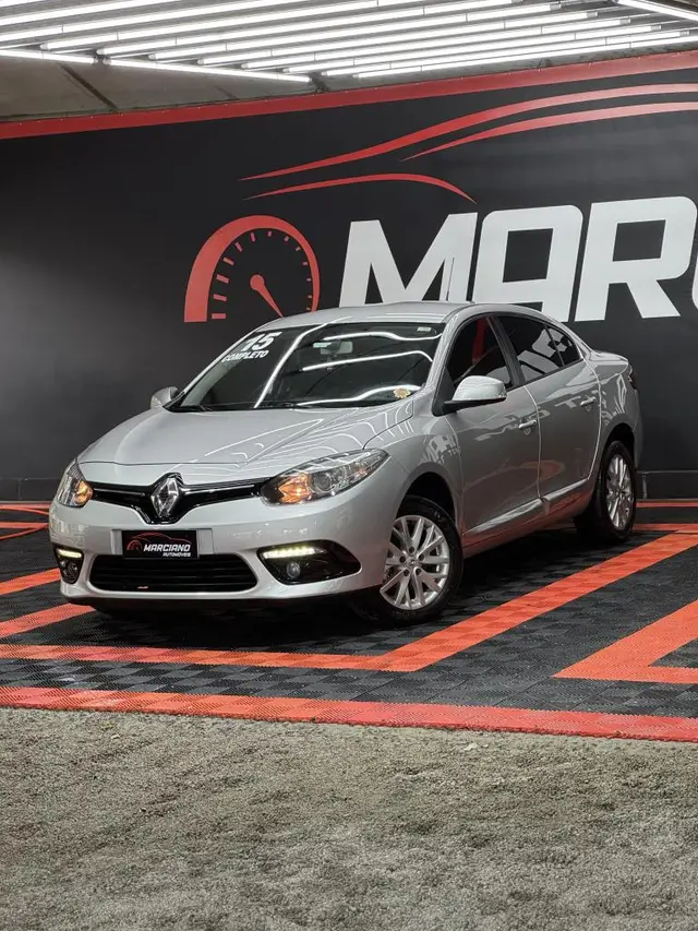 Carro Renault Fluence 2015 2.0 16V Dynamique (Flex)