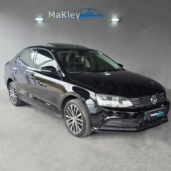 Carro Volkswagen Jetta 2015 2.0 Comfortline Tiptronic (Flex)