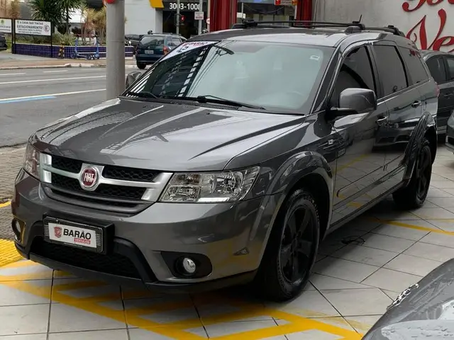 Carro Fiat Freemont 2012 2.4 16V Emotion (Aut)
