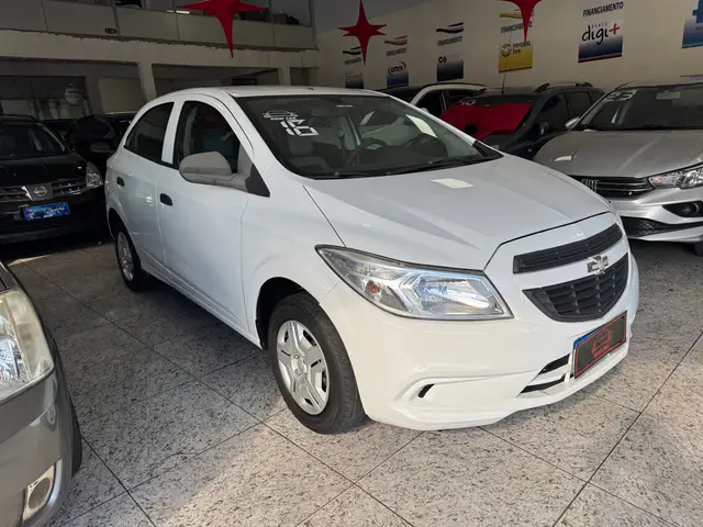 Carro Chevrolet Onix 2016 1.0 LS SPE/4