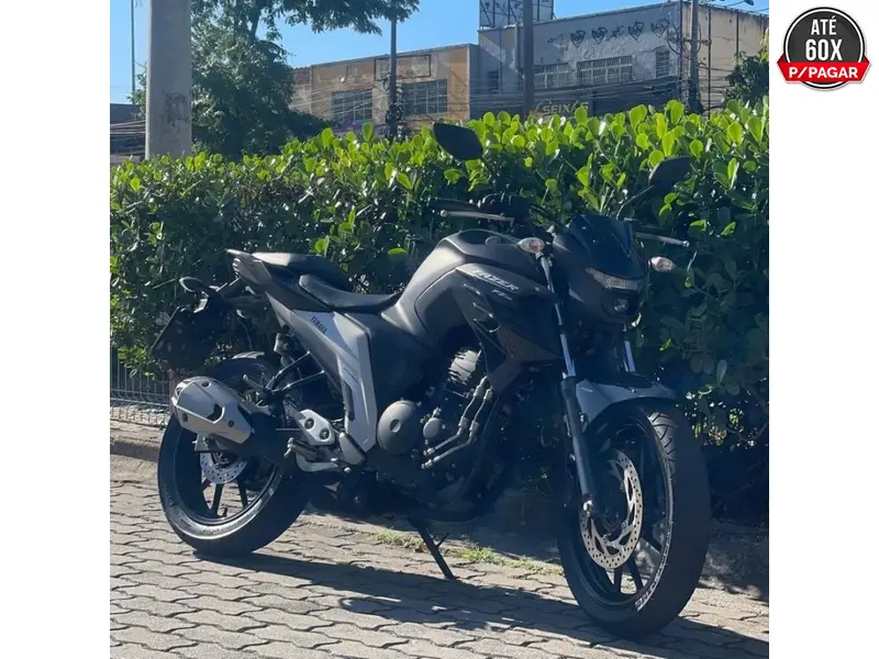 Yamaha Fazer FZ25 Flex