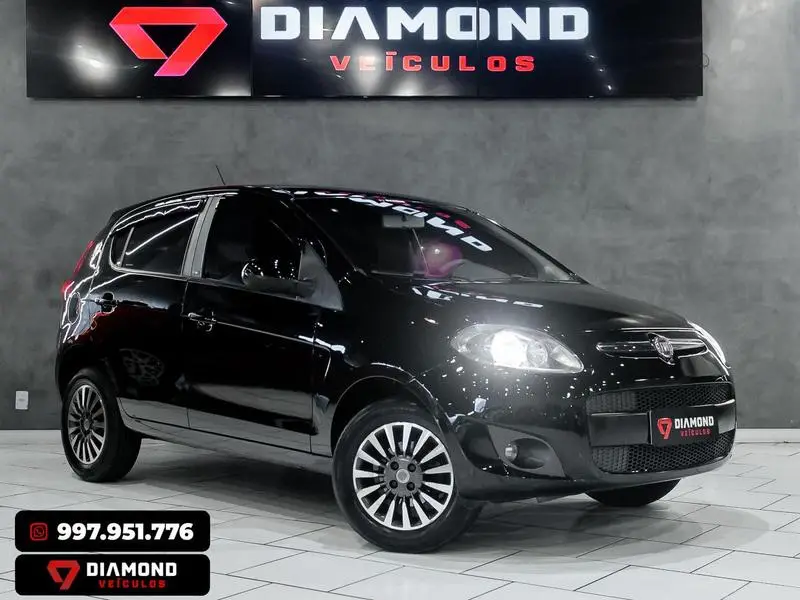 Fiat Palio Attractive 1.0 8V (Flex)