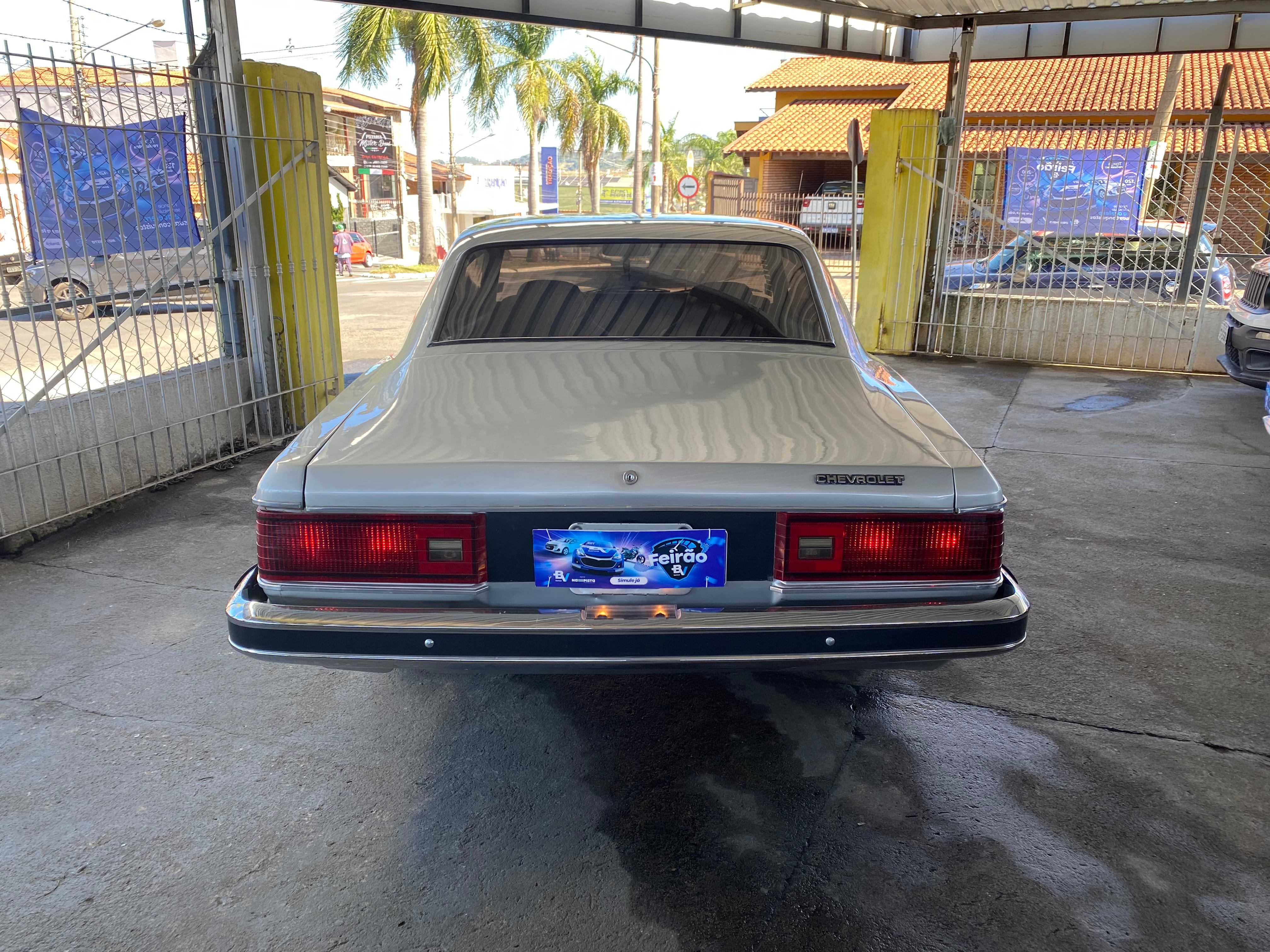 Chevrolet Opala Sedan Comodoro 4.1