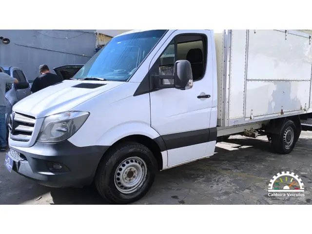 Carro Mercedes-Benz Sprinter 2018 Furgão 313 CDI Street 10,5m