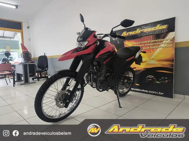 Moto Yamaha XTZ 250 Lander 2023 Capitão América