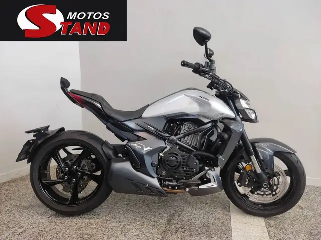 Carro Zontes V350 2025 ABS