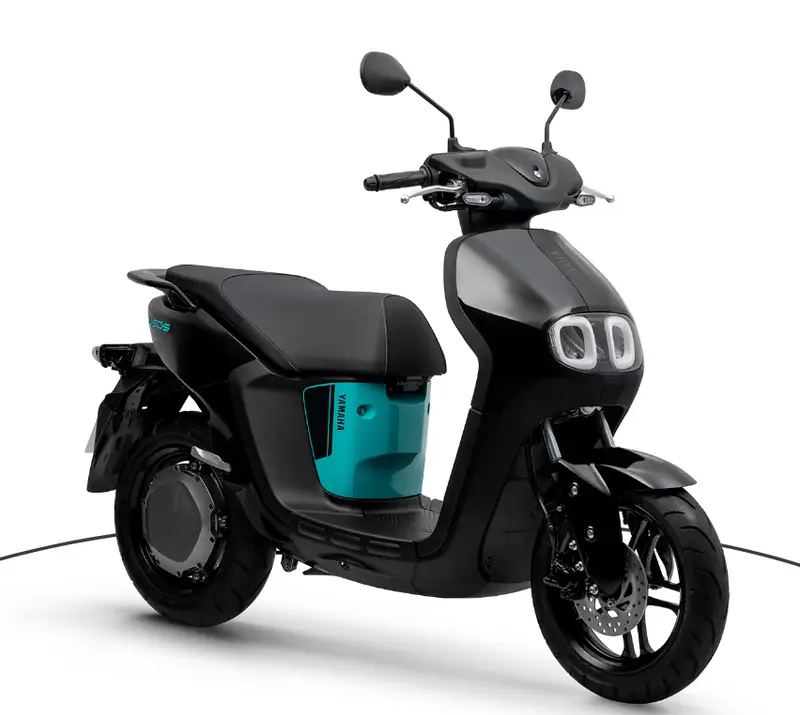 Yamaha Neo's Connected