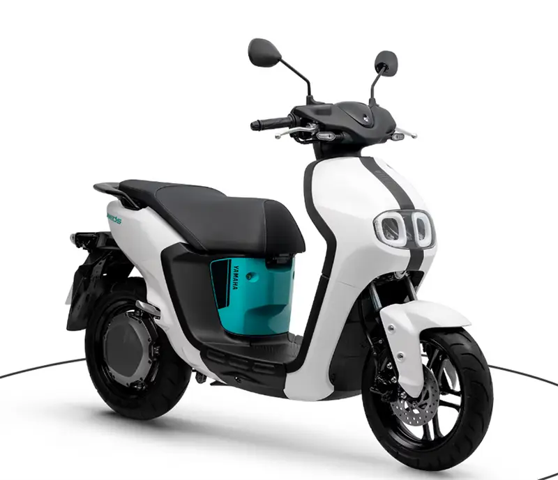 Yamaha Neo's Connected