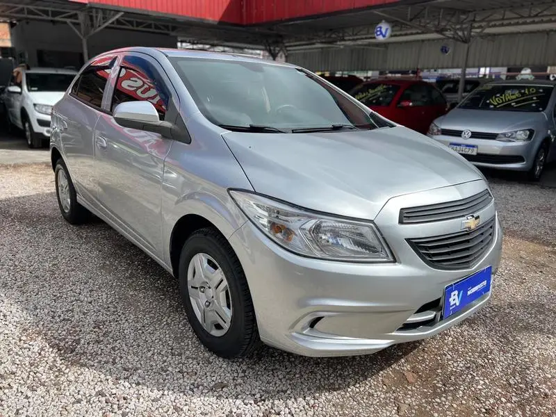Chevrolet Onix 1.0 LS SPE/4