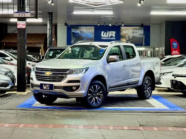 Carro Chevrolet S10 Cabine Dupla 2017 S10 2.8 CTDI LTZ 4WD (Cabine Dupla) (Aut)