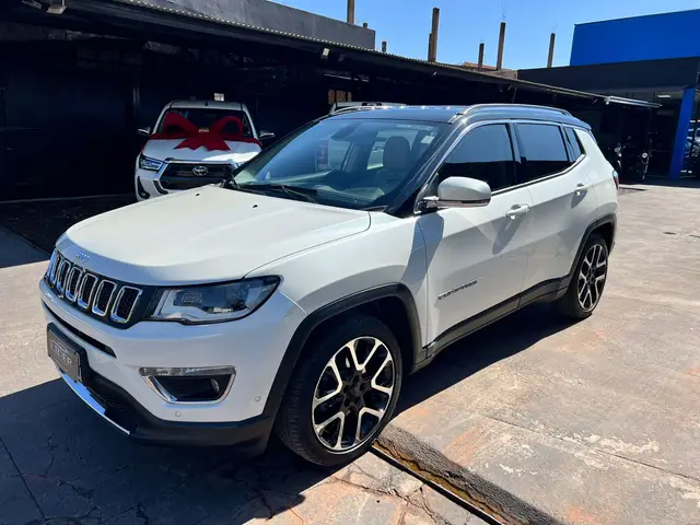 Carro Jeep Compass 2019 2.0 Limited (Aut) (Flex)